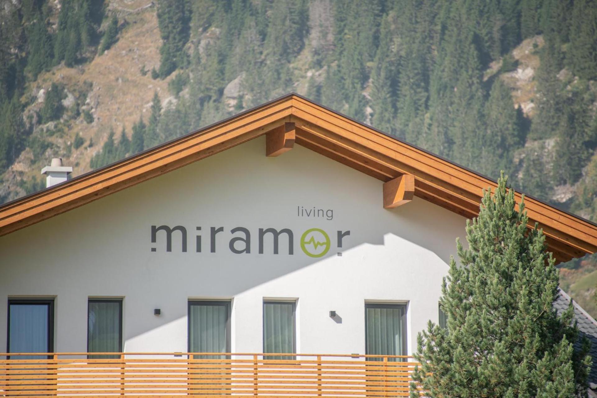 Living Miramor Рачинес Экстерьер фото